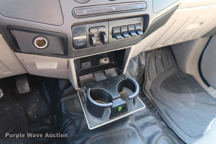 image for item DD5334 2008 Ford F250 Super Duty SuperCab utility bed pickup truck