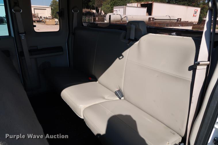 image for item DD5334 2008 Ford F250 Super Duty SuperCab utility bed pickup truck