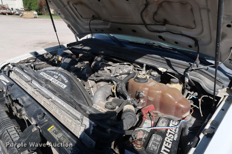 image for item DD5334 2008 Ford F250 Super Duty SuperCab utility bed pickup truck