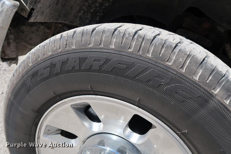 image for item DD5334 2008 Ford F250 Super Duty SuperCab utility bed pickup truck