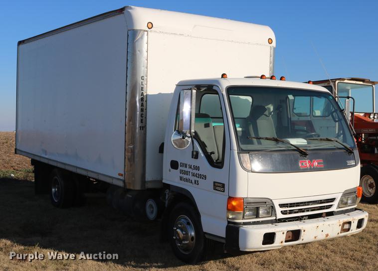 image for item DD5972 2000 GMC W4500 box truck