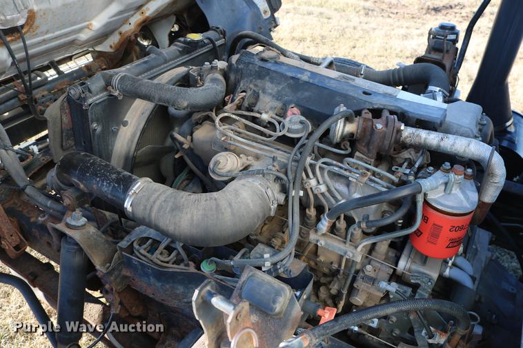 image for item DD5972 2000 GMC W4500 box truck