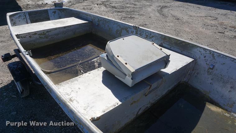 image for item DD6658 Boat