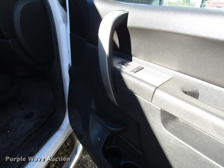 image for item DD6660 2011 Chevrolet Silverado 2500HD Crew Cab pickup truck