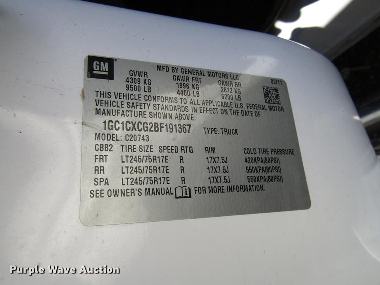 image for item DD6660 2011 Chevrolet Silverado 2500HD Crew Cab pickup truck