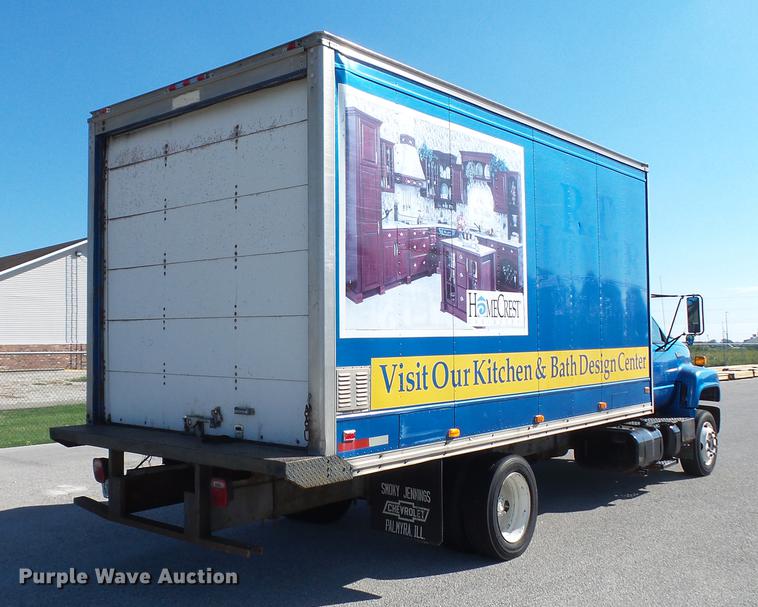 image for item DD7406 1996 GMC TopKick Lo-Pro box truck