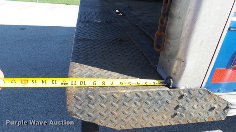 image for item DD7406 1996 GMC TopKick Lo-Pro box truck