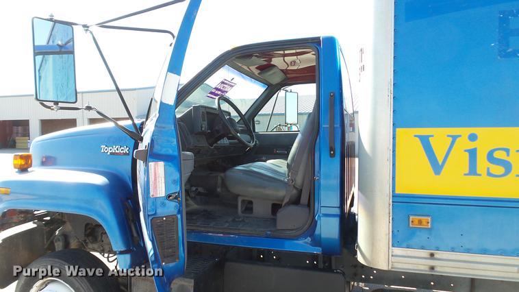 image for item DD7406 1996 GMC TopKick Lo-Pro box truck