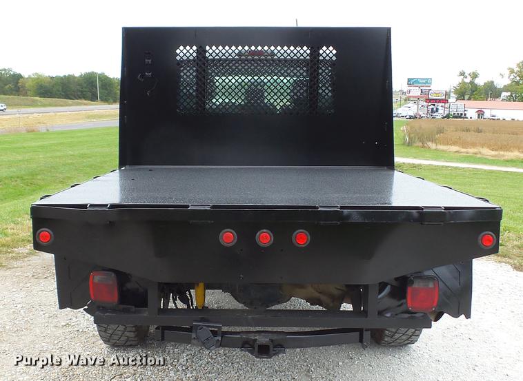 image for item DE4917 2012 Ford F250 Super Duty XL SuperCab flatbed pickup truck