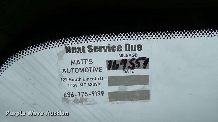 image for item DE4917 2012 Ford F250 Super Duty XL SuperCab flatbed pickup truck