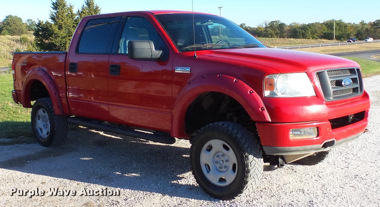 image for item DE4929 2004 Ford F150 SuperCrew pickup truck