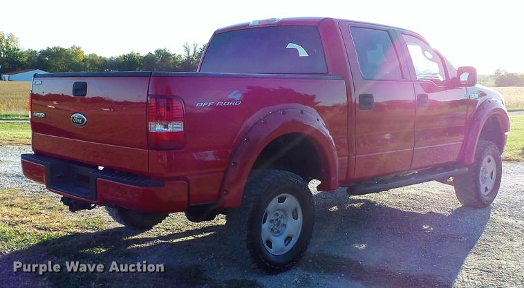 image for item DE4929 2004 Ford F150 SuperCrew pickup truck
