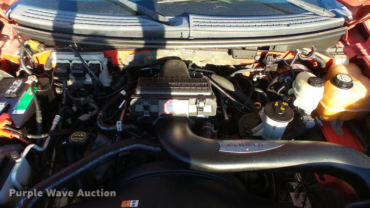 image for item DE4929 2004 Ford F150 SuperCrew pickup truck