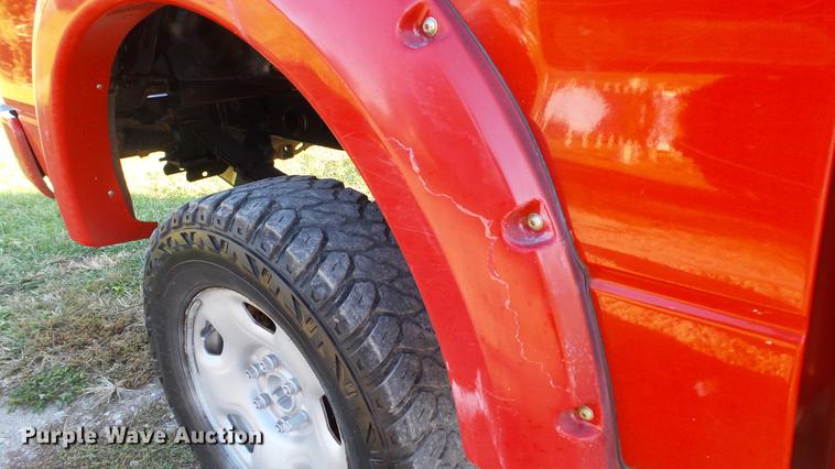 image for item DE4929 2004 Ford F150 SuperCrew pickup truck