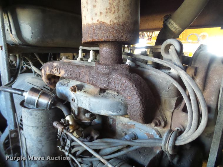 image for item DE5302 Lincoln SA200FL63 welder