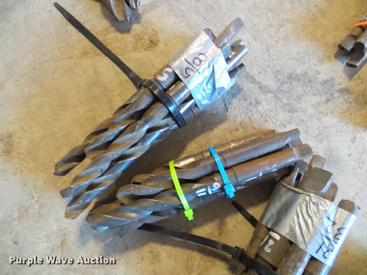 image for item DE5303 (144) metal drill bits