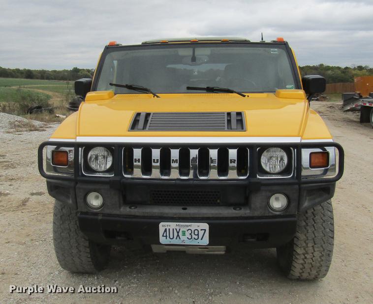 image for item DE5876 2004 Hummer H2 SUV