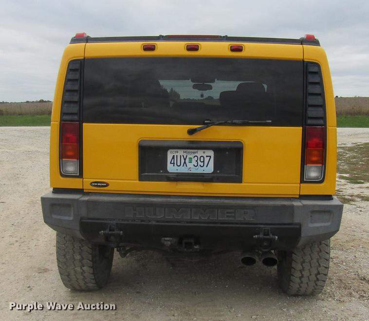 image for item DE5876 2004 Hummer H2 SUV