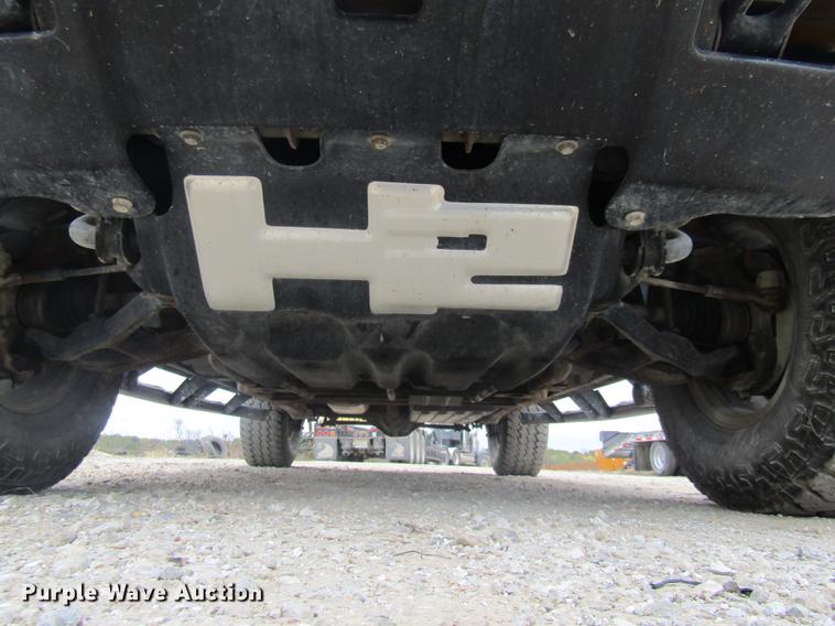 image for item DE5876 2004 Hummer H2 SUV
