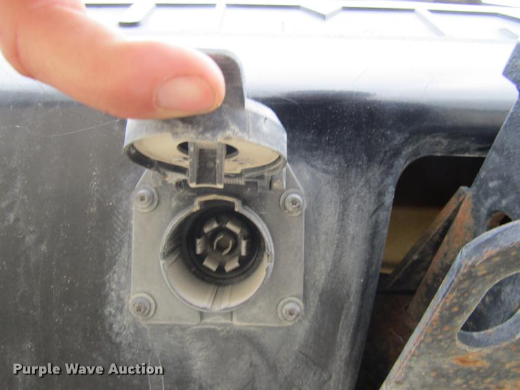 image for item DE5876 2004 Hummer H2 SUV