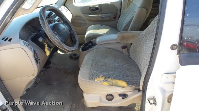 image for item DE7298 2001 Ford F150 SuperCrew pickup truck