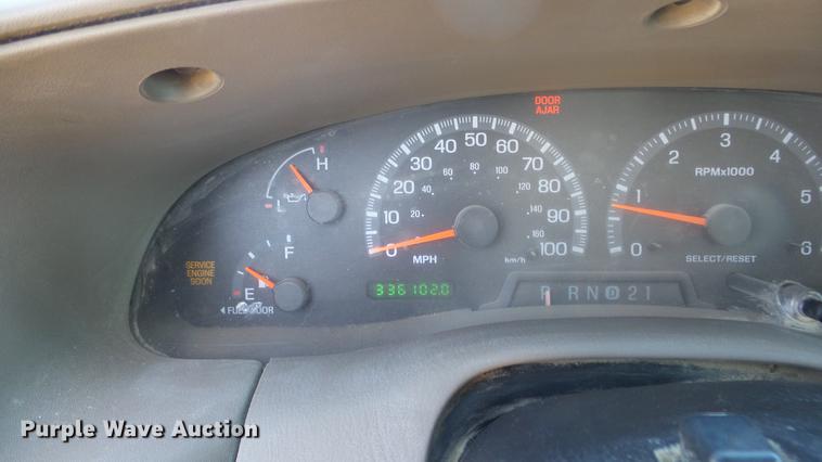 image for item DE7298 2001 Ford F150 SuperCrew pickup truck