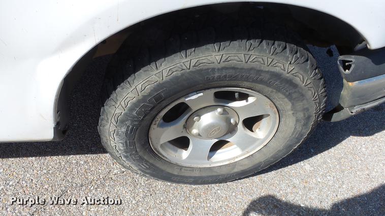 image for item DE7298 2001 Ford F150 SuperCrew pickup truck