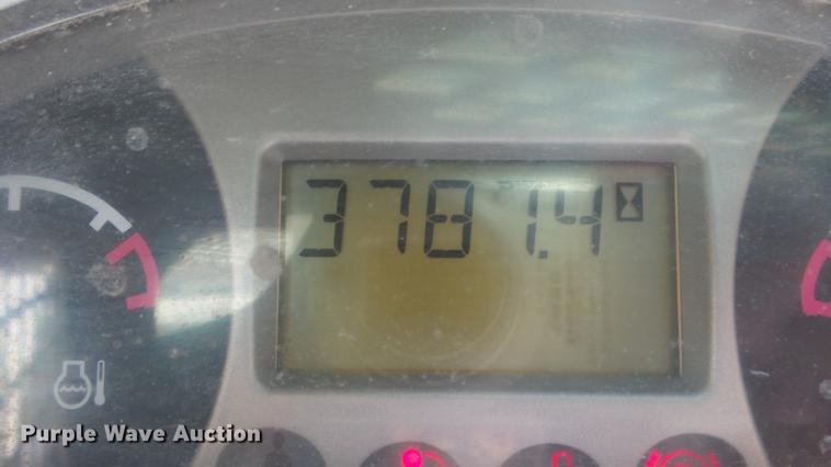 image for item DE7299 2009 Bobcat S205 skid steer