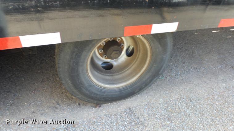 image for item DE7300 2014 Big Tex 24ED equipment trailer