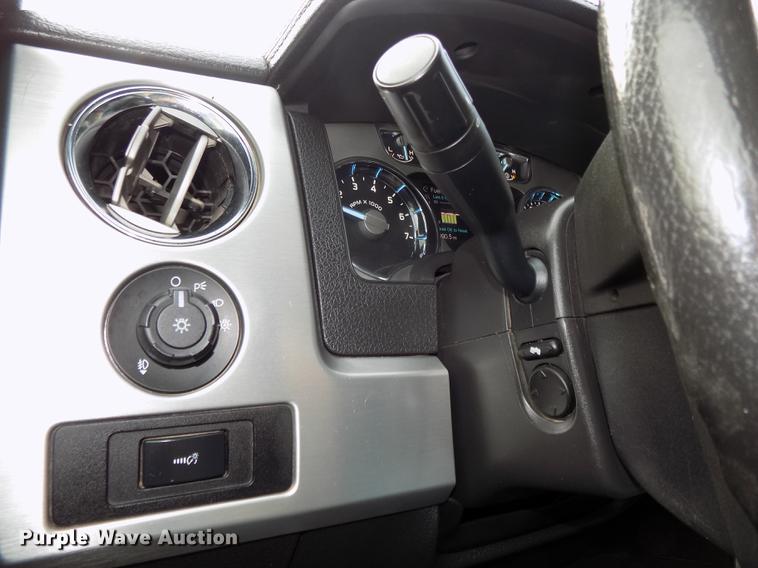 image for item DE7538 2012 Ford F150 Platinum SuperCrew pickup truck