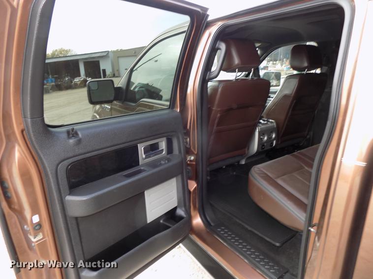 image for item DE7538 2012 Ford F150 Platinum SuperCrew pickup truck