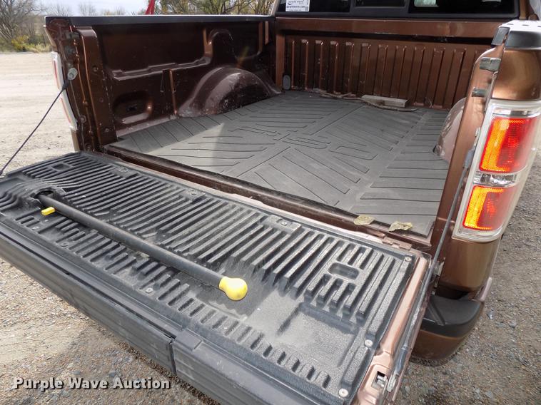 image for item DE7538 2012 Ford F150 Platinum SuperCrew pickup truck