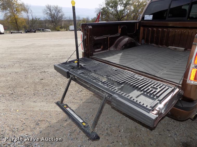 image for item DE7538 2012 Ford F150 Platinum SuperCrew pickup truck