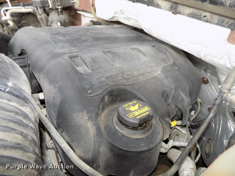 image for item DE7538 2012 Ford F150 Platinum SuperCrew pickup truck