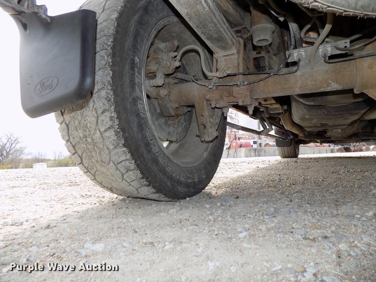 image for item DE7538 2012 Ford F150 Platinum SuperCrew pickup truck