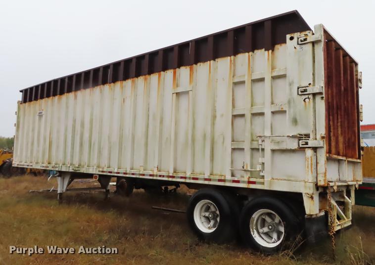 image for item DF1283 1993 Clement high side scrap gondola trailer