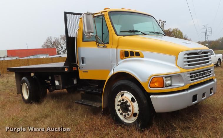 image for item DF1284 2009 Sterling Acterra dump flatbed truck