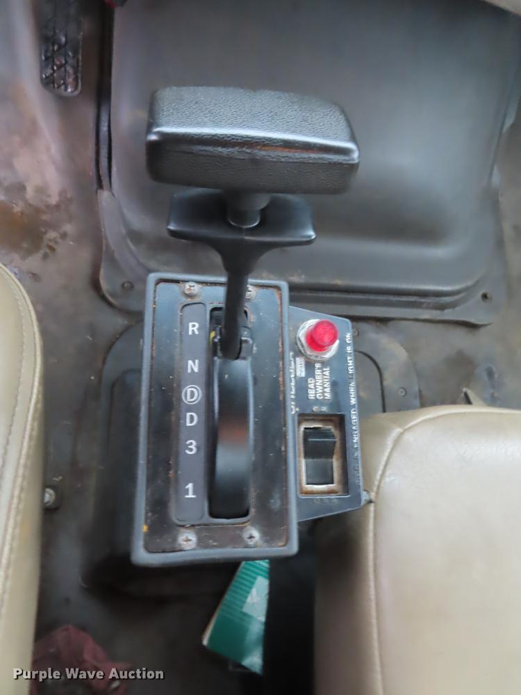 image for item DF1284 2009 Sterling Acterra dump flatbed truck