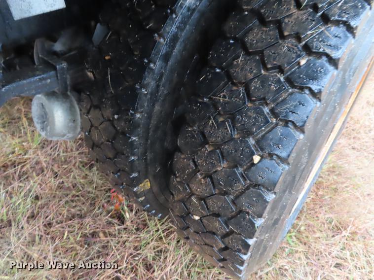 image for item DF1284 2009 Sterling Acterra dump flatbed truck