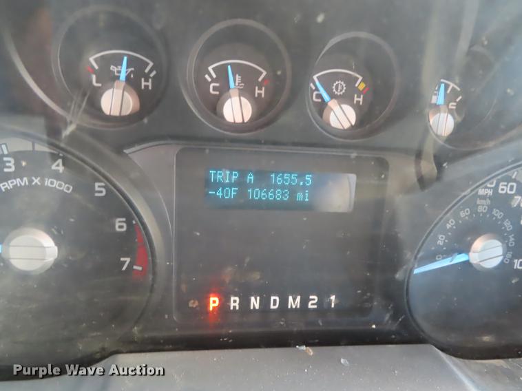 image for item DF1288 2011 Ford F350 Super Duty SuperCab flatbed pickup truck