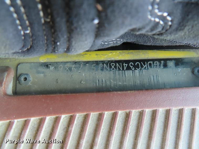 image for item DF1289 1992 GMC Sierra 3500 box truck