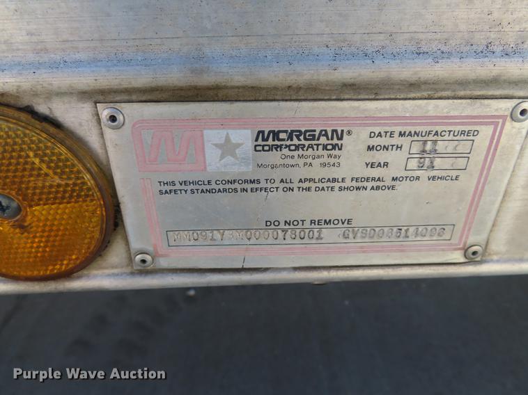 image for item DF1289 1992 GMC Sierra 3500 box truck