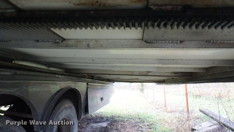 image for item DF1533 1986 Otterbacher Alum A Body camper