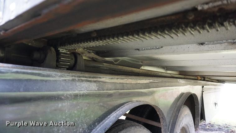 image for item DF1533 1986 Otterbacher Alum A Body camper