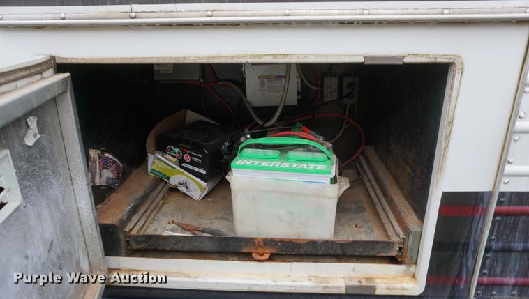 image for item DF1533 1986 Otterbacher Alum A Body camper