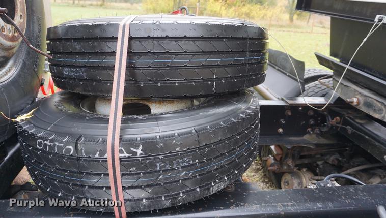 image for item DF1533 1986 Otterbacher Alum A Body camper