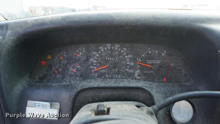 image for item DF1534 2009 Ford F650 Super Duty flatbed truck