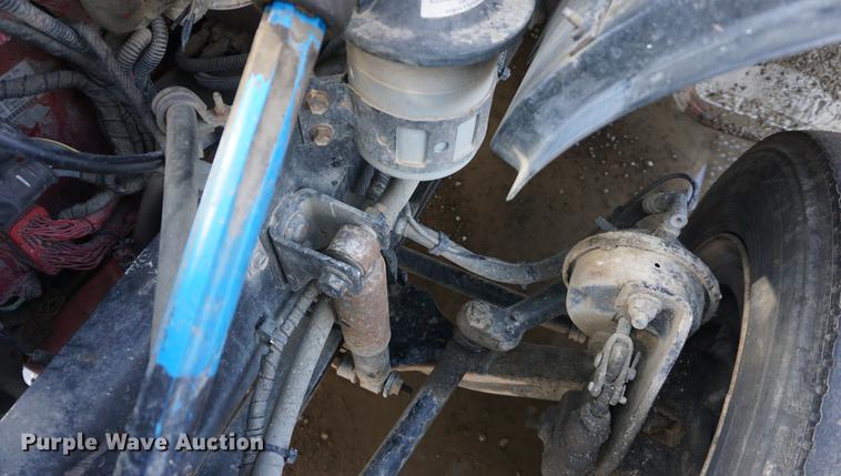 image for item DF1534 2009 Ford F650 Super Duty flatbed truck