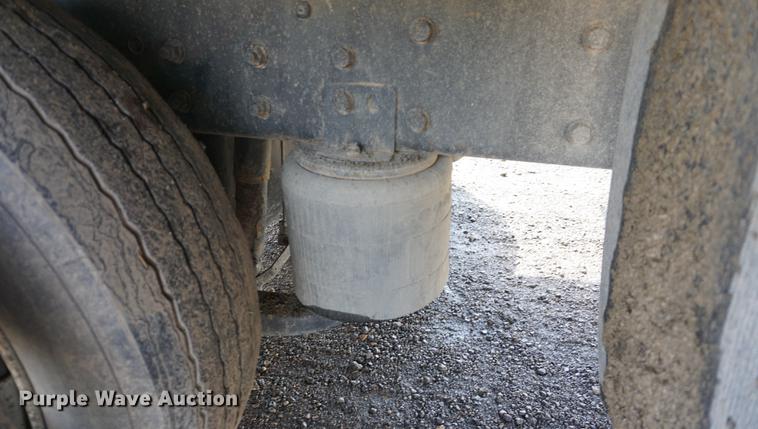 image for item DF1534 2009 Ford F650 Super Duty flatbed truck