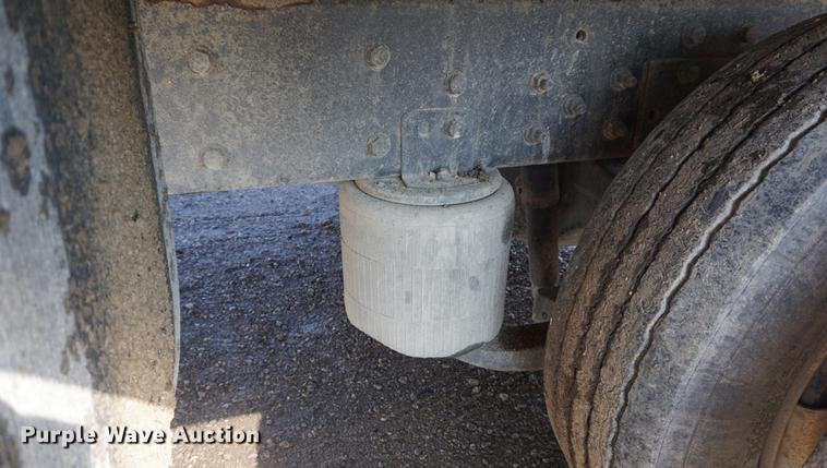 image for item DF1534 2009 Ford F650 Super Duty flatbed truck